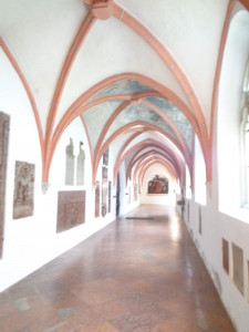 Kreuzgang Stiftskirche Altötting Kreuzgang Stiftskirche Altötting